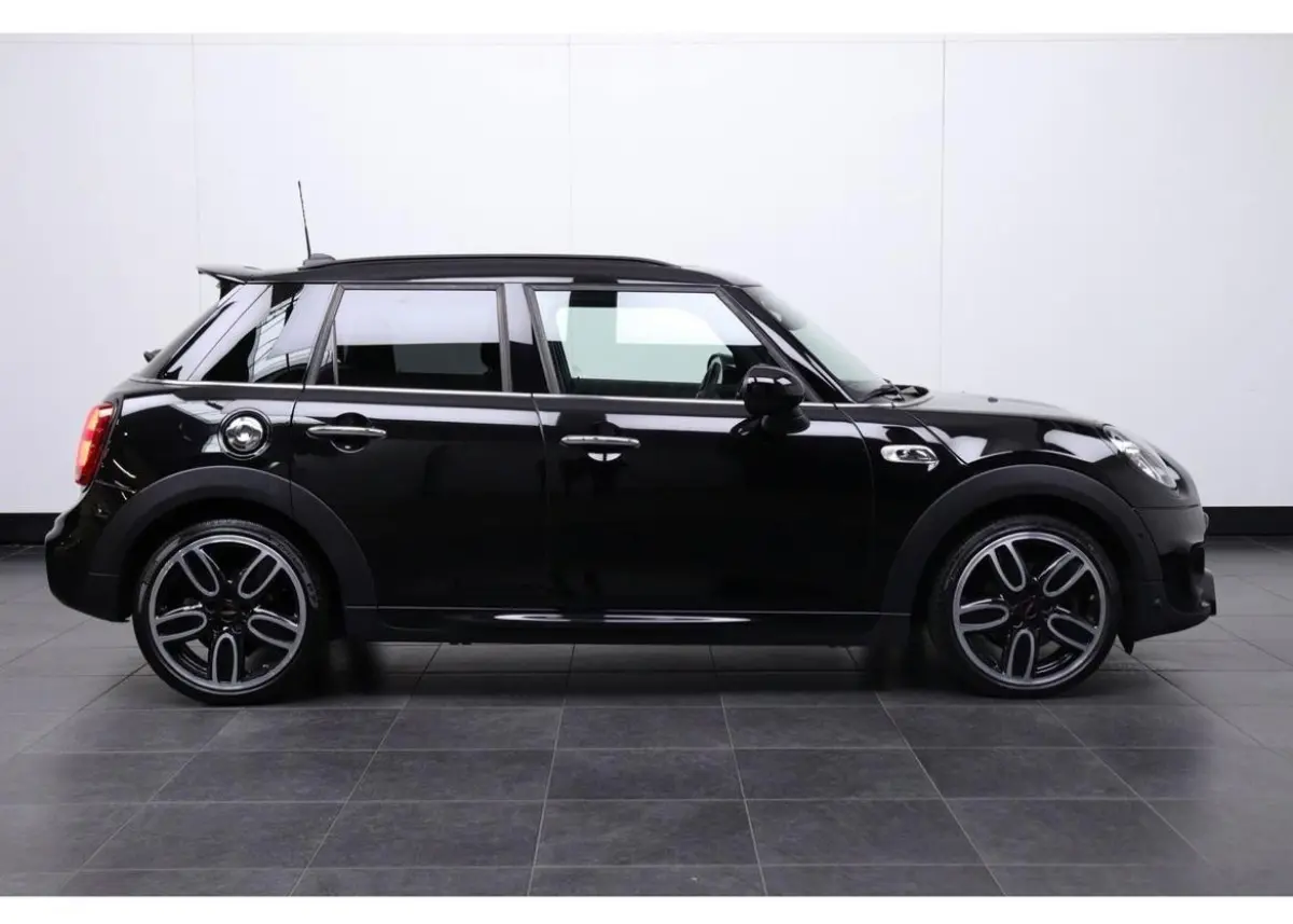 2.0 Cooper S Knightsbridge Edition Jcw package Panoramadak Vol opties
