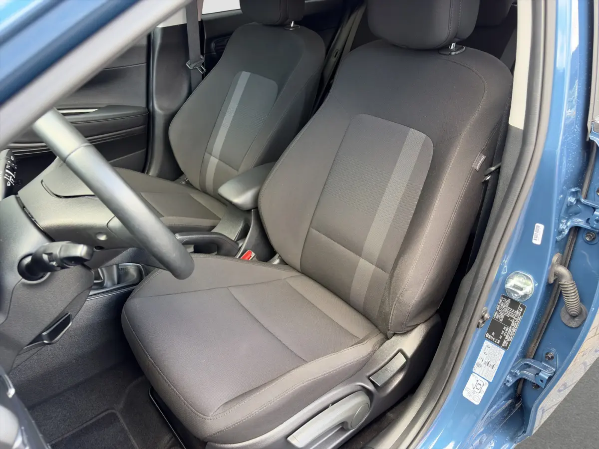 1.0 T-GDI 100pk Premium | Carplay | Climate control | Cruise control | Stoel/stuurverwarming | Camera | Parkeersensoren | DAB | Premium Audio | Lichtmetalen velgen | Navigatie