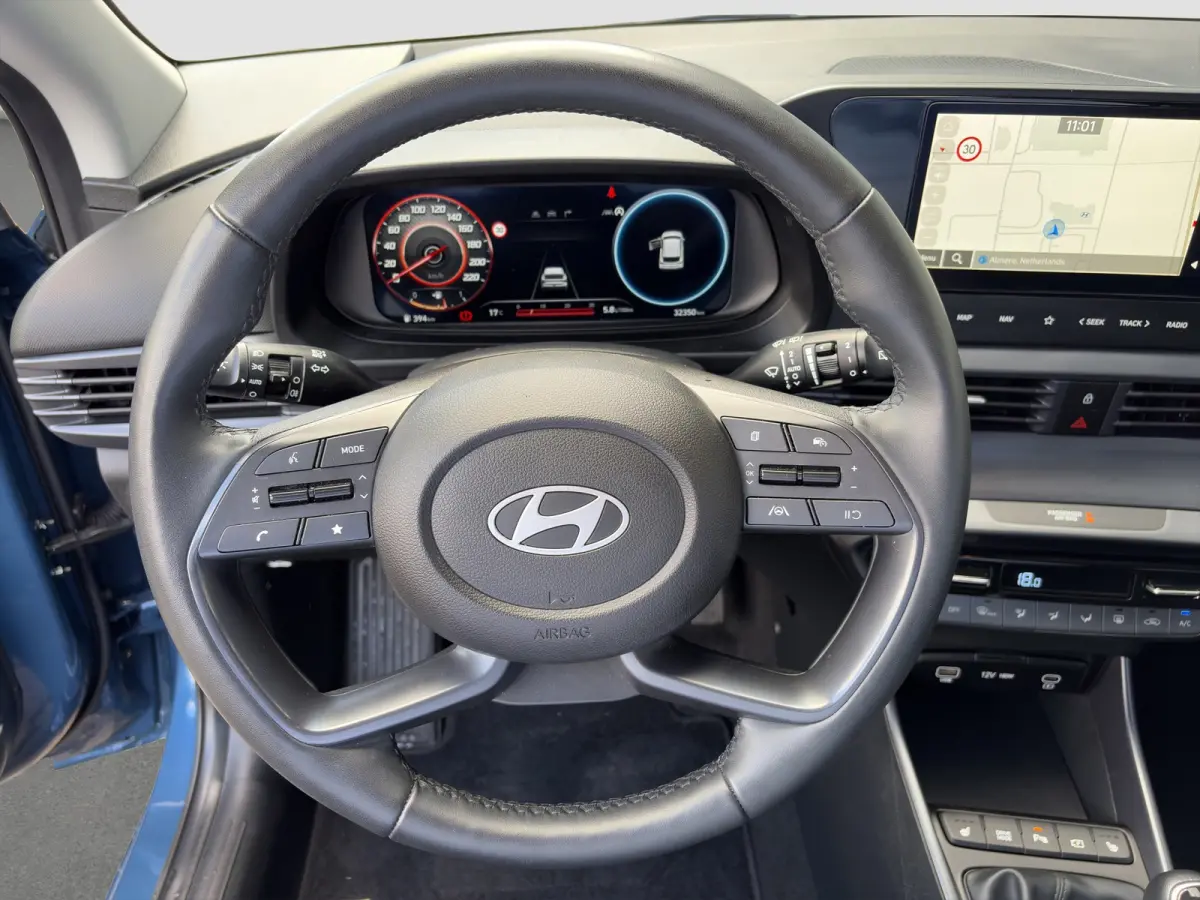 1.0 T-GDI 100pk Premium | Carplay | Climate control | Cruise control | Stoel/stuurverwarming | Camera | Parkeersensoren | DAB | Premium Audio | Lichtmetalen velgen | Navigatie