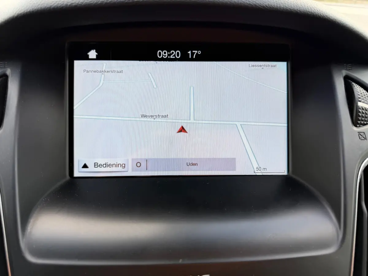 1.5 Titanium ST-line,stoel/stuurverwarming,Navigatie,clima,parkeersensoren/Camera