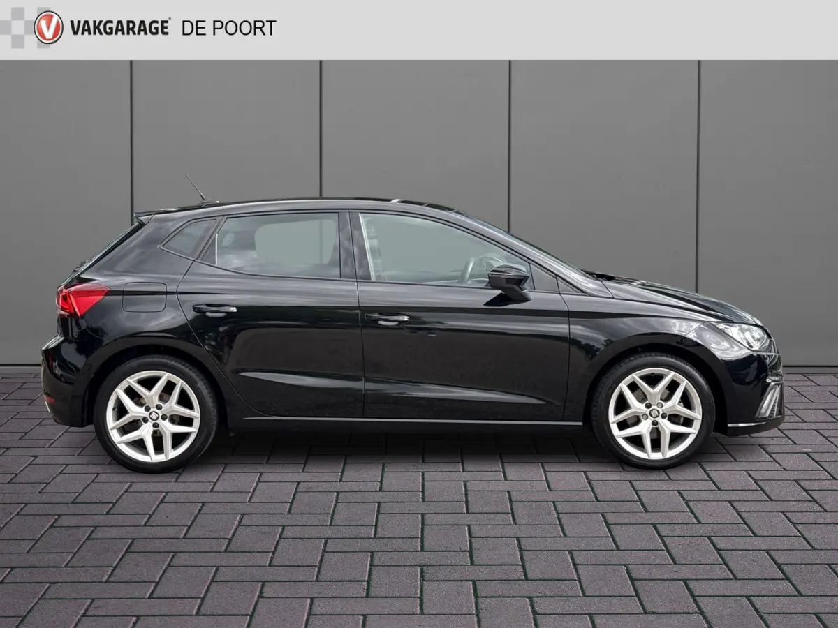 1.0 TSI 115PK FR Business Intense | 1e Eig | Pano | Beats audio | Carplay