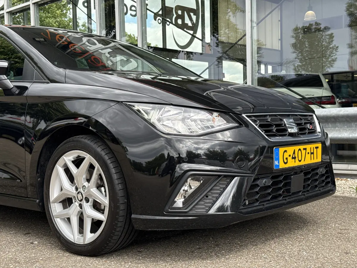 1.0 TSI 115PK FR Business Intense | 1e Eig | Pano | Beats audio | Carplay