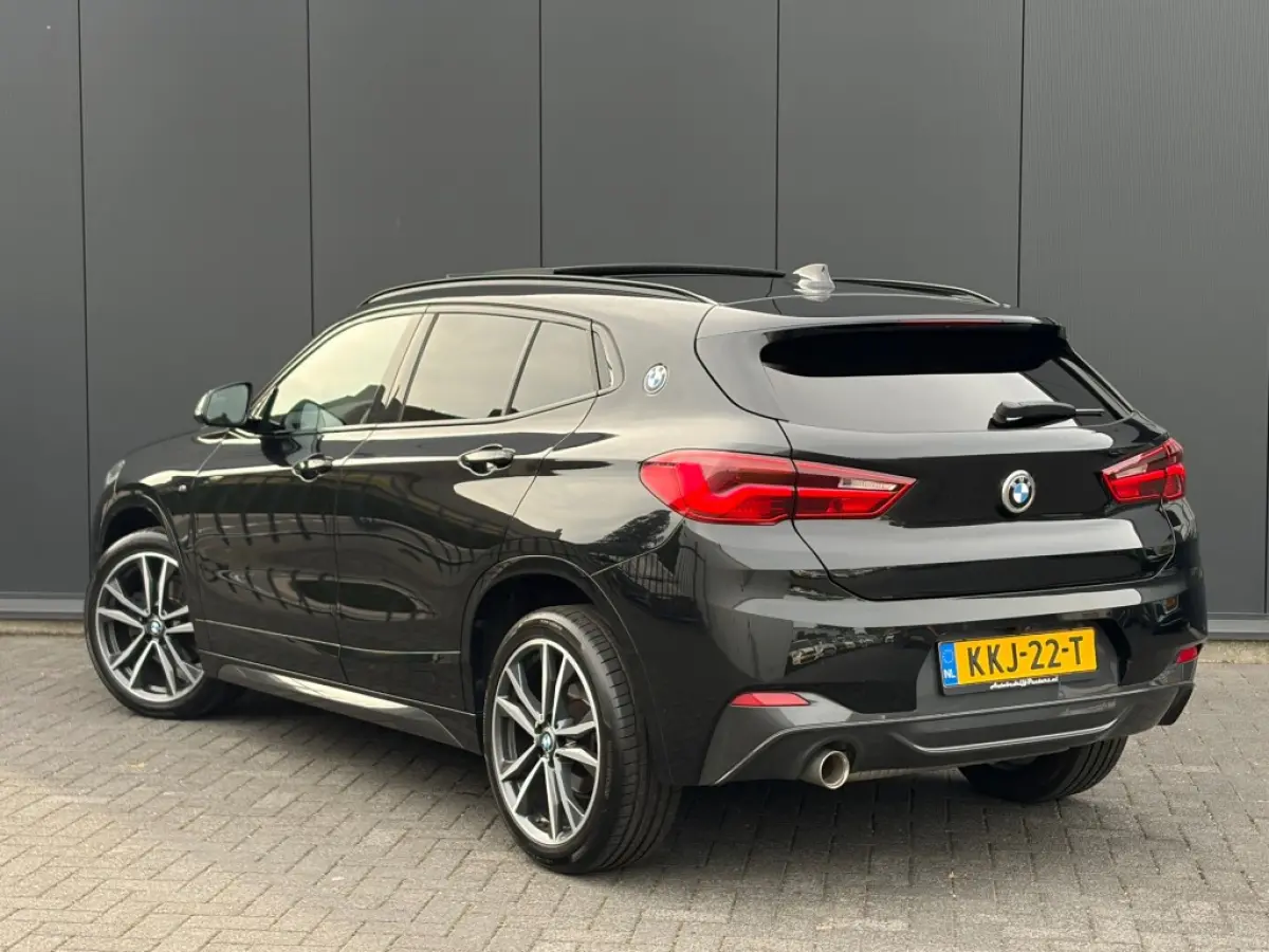 sDrive18i M Sport Aut. Pano Leder LED Camera Sfeerlicht 19inch