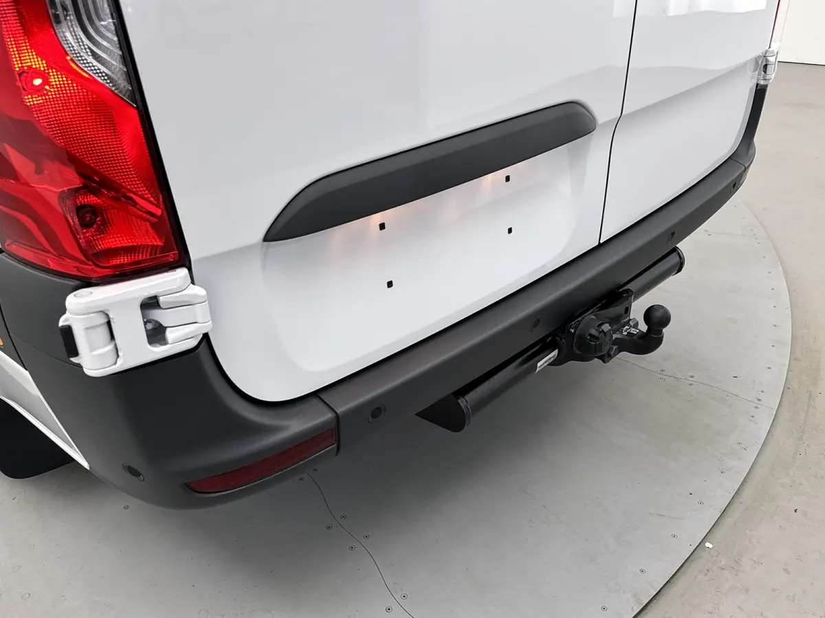 319 CDI L2H1 Pro Led Trekhaak 3500kg Navigatie Parkeerpakket Carplay Betimmering BPM vrij Stoelverwarming