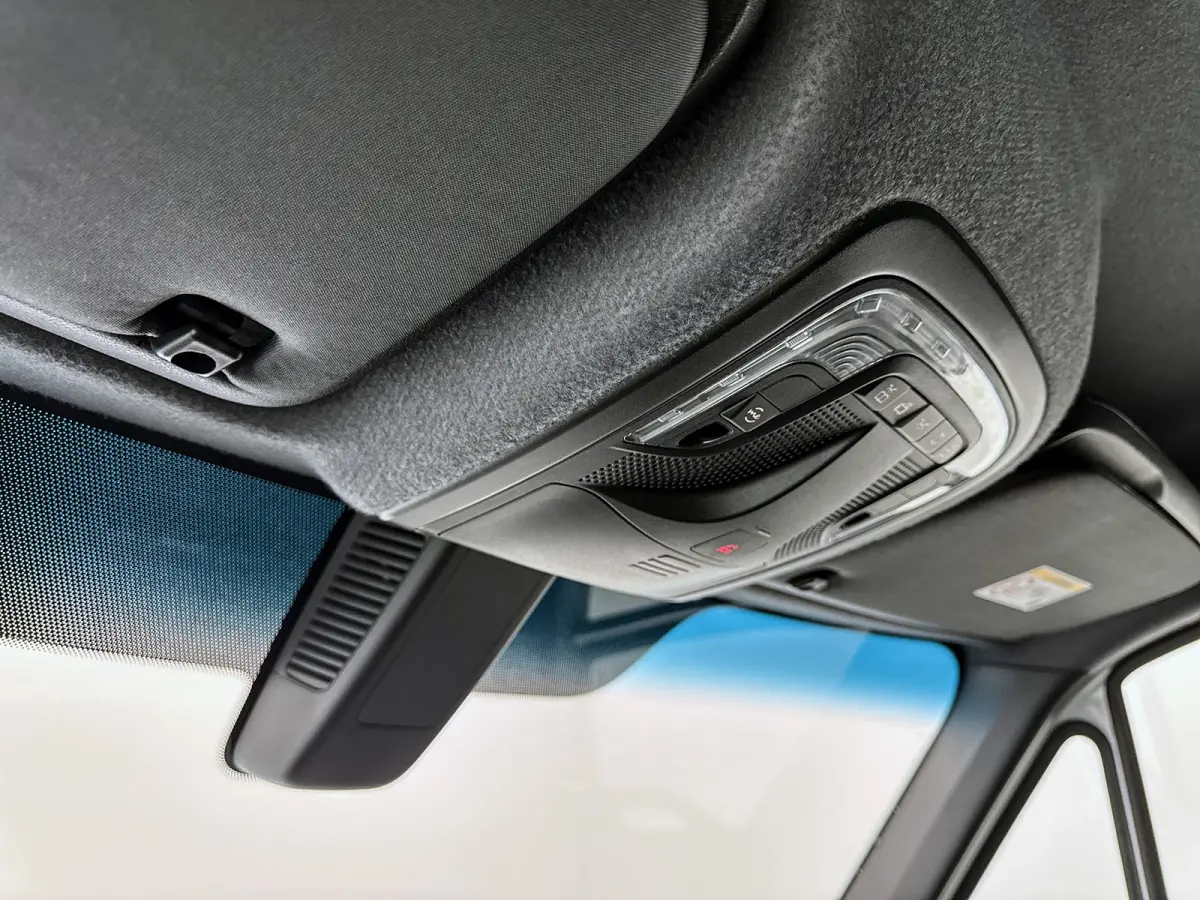 319 CDI L2H1 Pro Led Trekhaak 3500kg Navigatie Parkeerpakket Carplay Betimmering BPM vrij Stoelverwarming