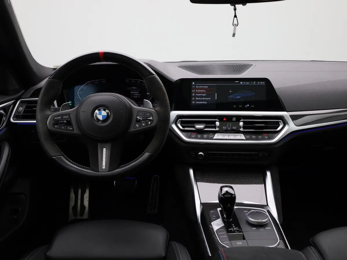 430i High Executive AUTOMAAT | SCHUIFKANTEL DAK | M PERFORMANCE PACK | M PAKKET | CAMERA | APPLE CARPLAY | NAVIGATIE | CARBON PAKKET | VIRTUEEL | PDC | STOELVERWARMING | LEDER | SPORSTOELEN 