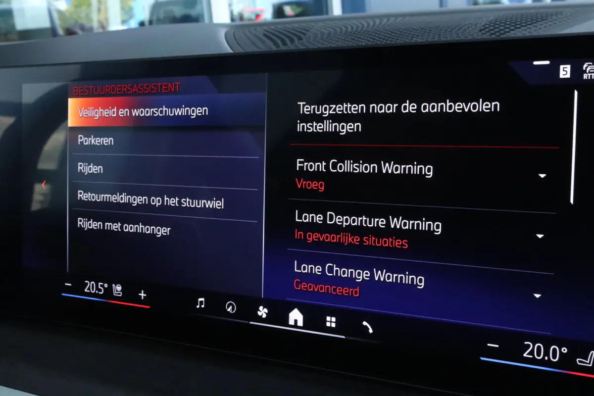 xDrive50e M-SPORT PRO | Trekhaak | Skylounge | Tartufo | 4-wielsturing  | HiFi | Pano | Memory | Carplay | Stuurverwarming | Cruise Control