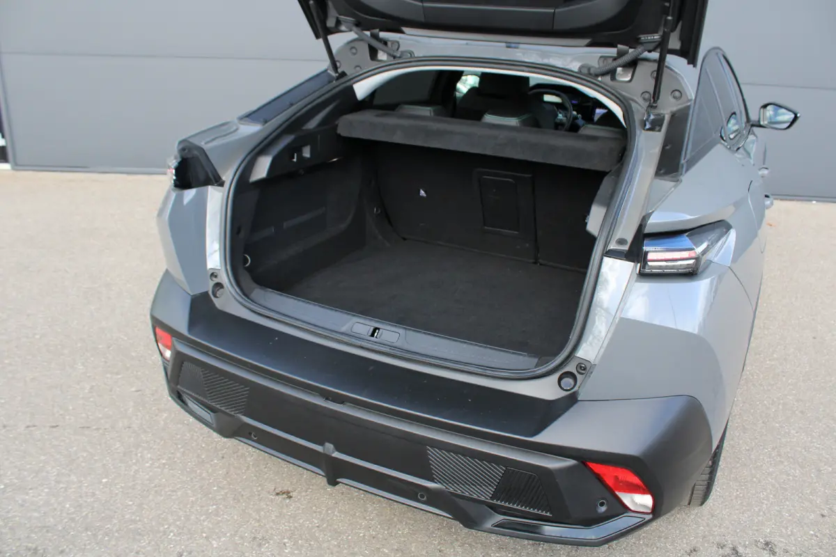 1.2 Hybrid 145 e-DCS6 Allure | Automaat | Navigatie | Camera | 19 Inch | Apple carplay | Origineel NL | Adaptieve cruise control |