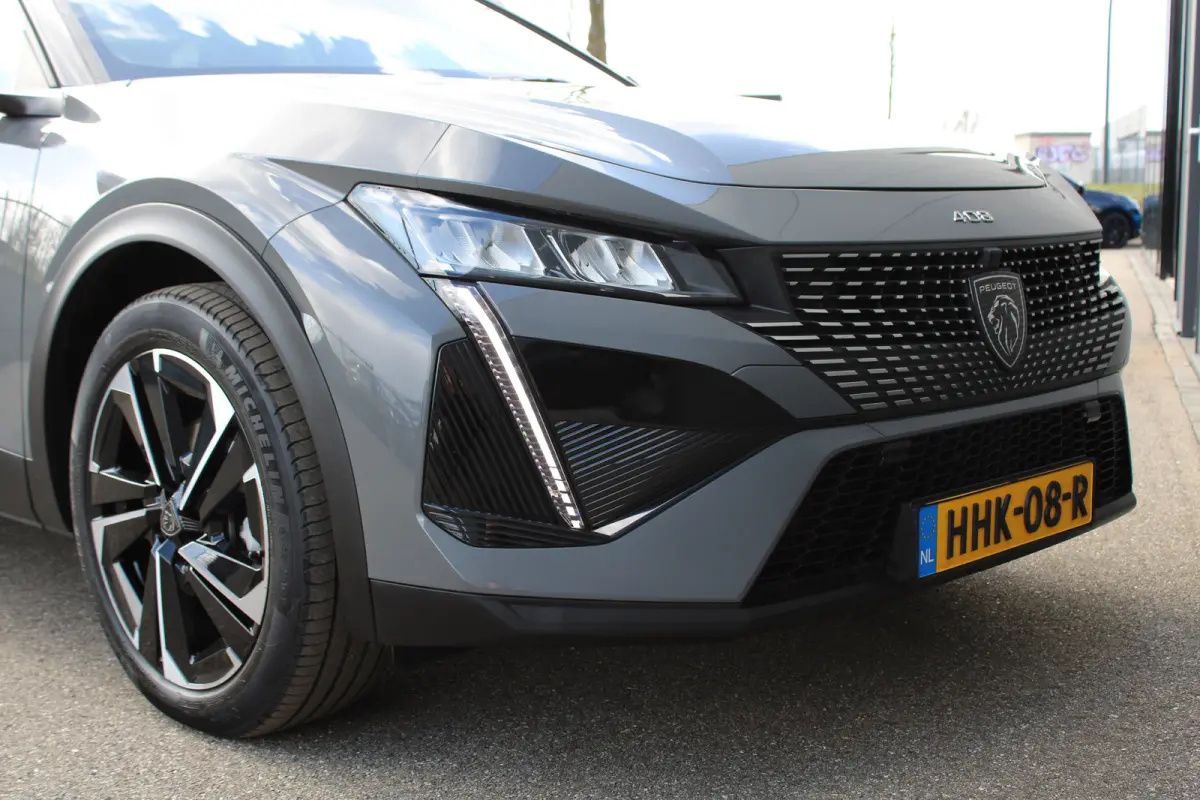 1.2 Hybrid 145 e-DCS6 Allure | Automaat | Navigatie | Camera | 19 Inch | Apple carplay | Origineel NL | Adaptieve cruise control |