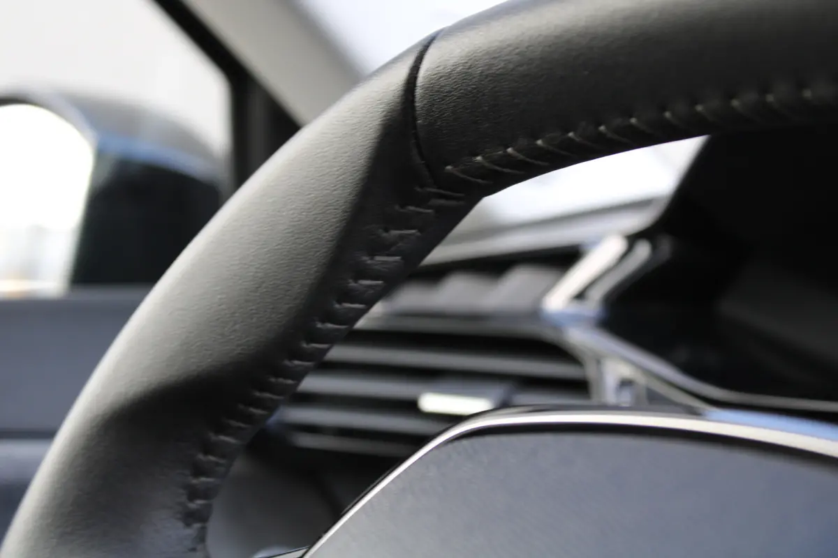 1.2 Hybrid 145 e-DCS6 Allure | Automaat | Navigatie | Camera | 19 Inch | Apple carplay | Origineel NL | Adaptieve cruise control |