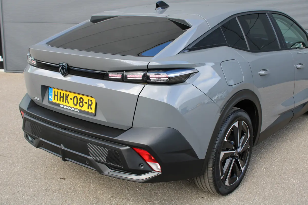 1.2 Hybrid 145 e-DCS6 Allure | Automaat | Navigatie | Camera | 19 Inch | Apple carplay | Origineel NL | Adaptieve cruise control |