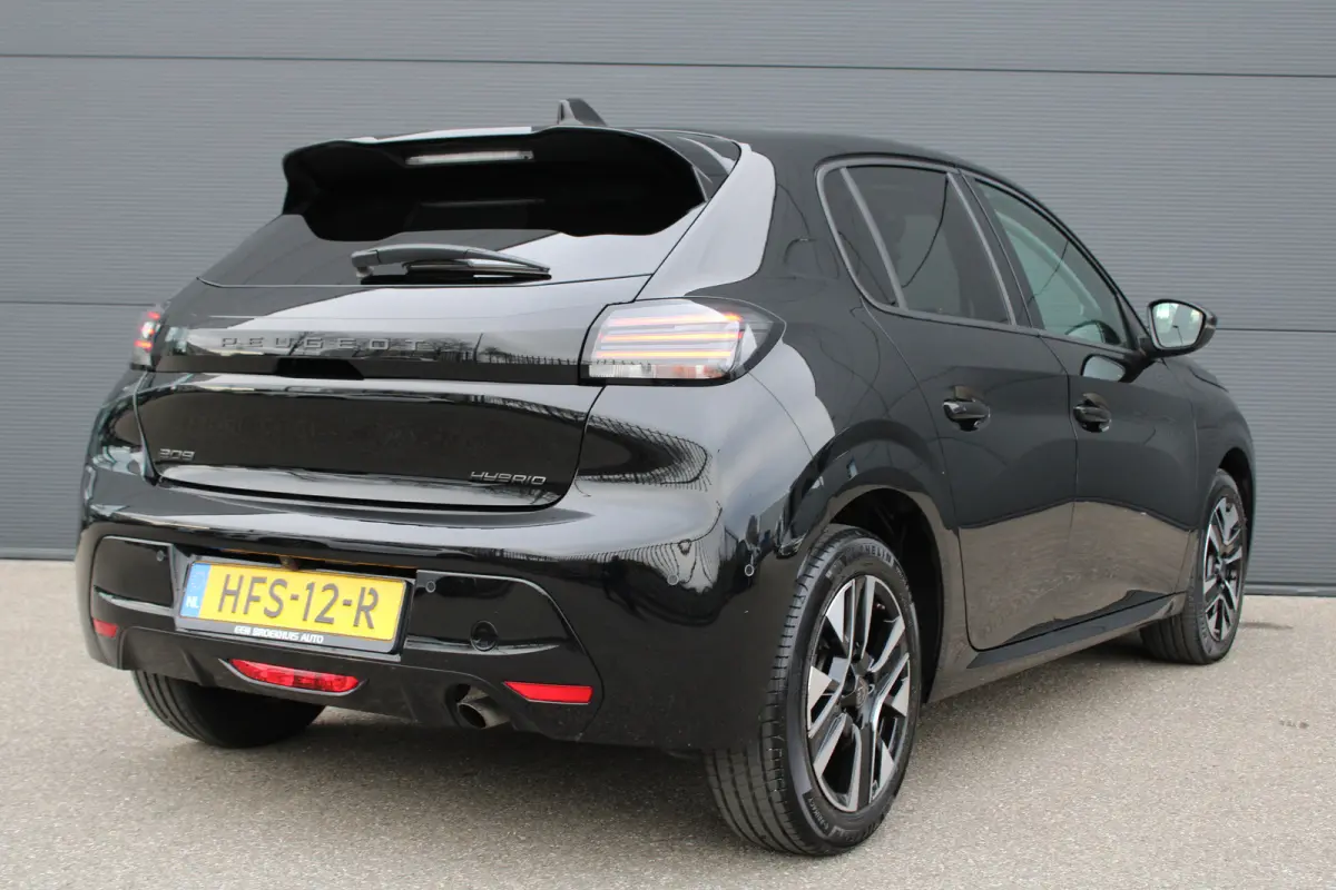 1.2 Hybrid 110 e-DCS6 Allure | Automaat | Navigatie | Camera voor + achter | Apple carplay | Adaptieve cruise control |