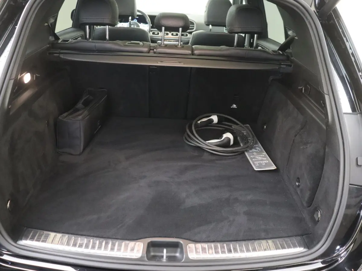 350 e 4MATIC Premium Plus /Panoramadak /Memory /Burmester /360 Camera /Rijassistentiepakket plus