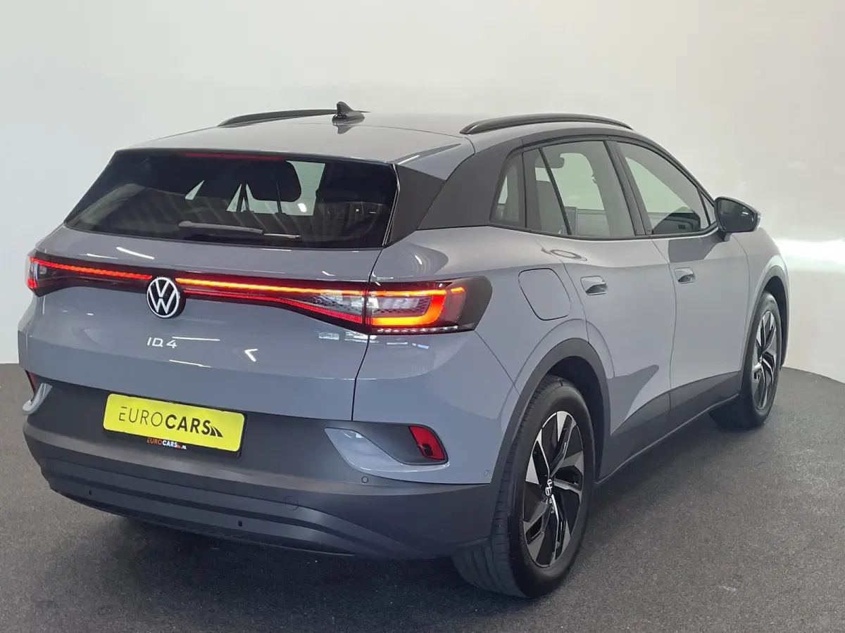 Pro Limited Edition 77 kWh Navigatie Apple Carplay/Android Auto Keyless PDC V+A Climate Control DAB+ Lane Assist Adaptieve Cruise control Velours / Alcantara bekleding 19" Lichtmetalen Velge