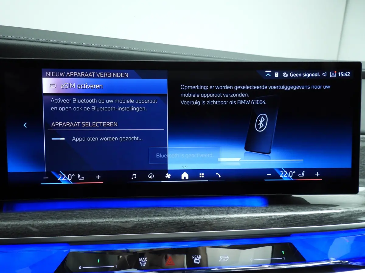 xDrive60 106 kWh | LED | HUD | Active cruise | Panoramadak | Active steering | DAB | Bowers & Wilkins sound | Alu 20 inch
