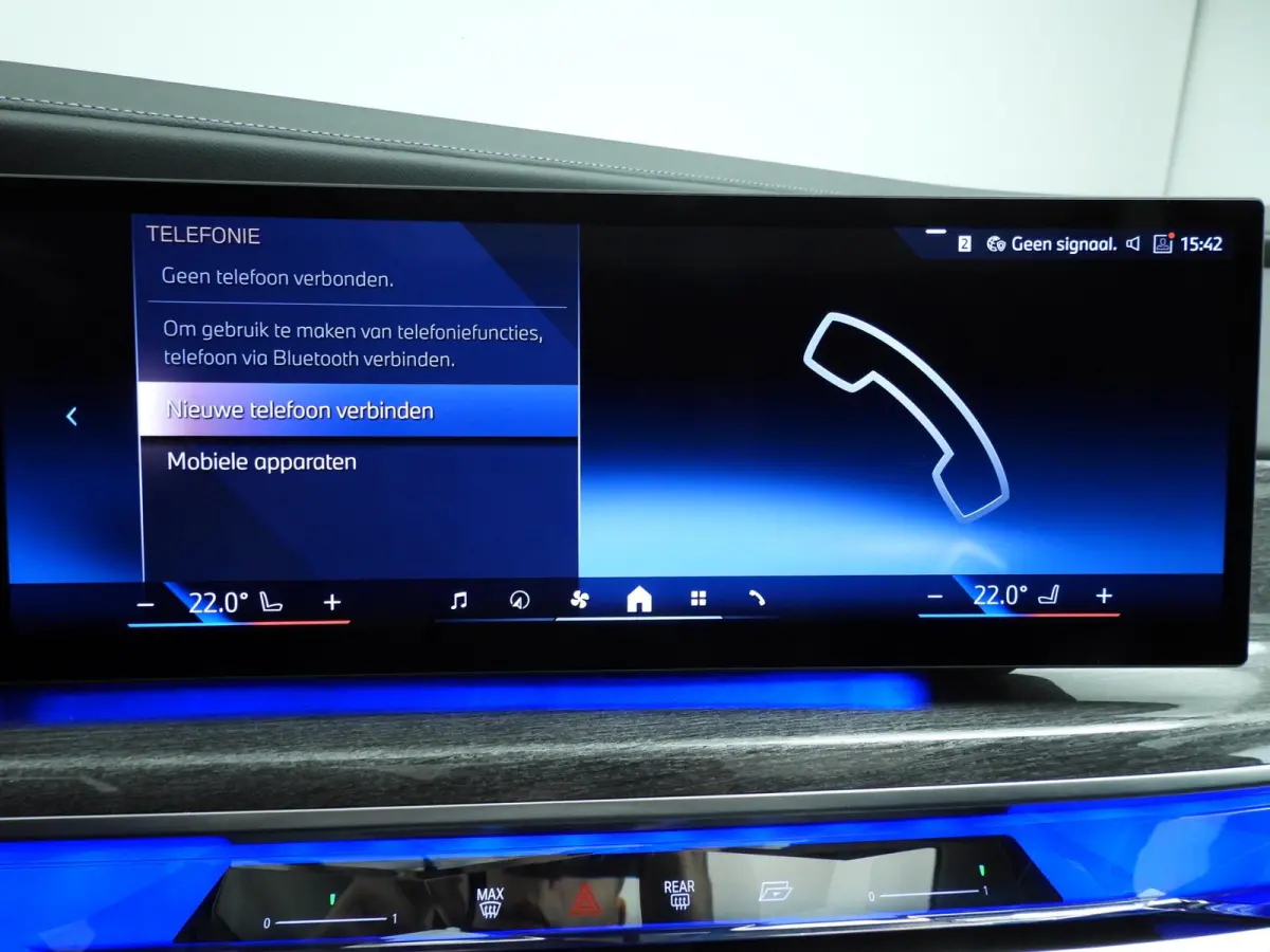 xDrive60 106 kWh | LED | HUD | Active cruise | Panoramadak | Active steering | DAB | Bowers & Wilkins sound | Alu 20 inch