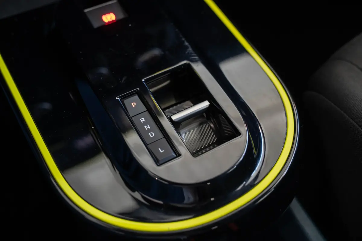 1.2 Hybrid ICON | Tot 8 Jaar Garantie | Apple Carplay & Android Auto | Parkeersensoren | Cruise Controle | Airco | USB |