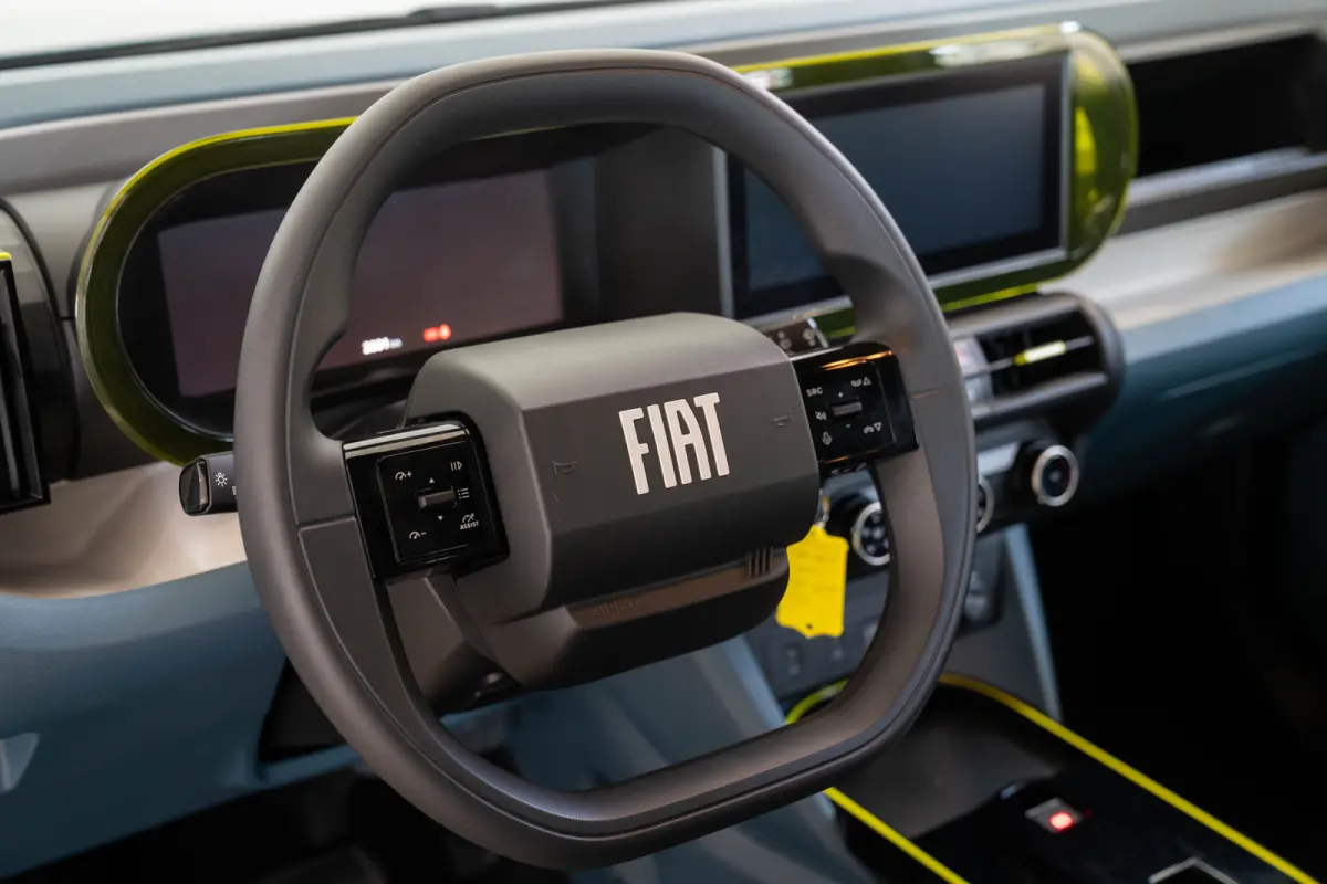1.2 Hybrid ICON | Tot 8 Jaar Garantie | Apple Carplay & Android Auto | Parkeersensoren | Cruise Controle | Airco | USB |