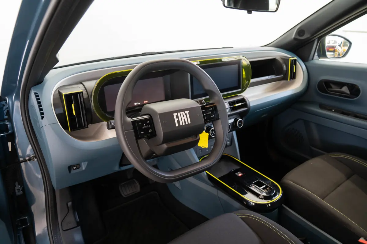 1.2 Hybrid ICON | Tot 8 Jaar Garantie | Apple Carplay & Android Auto | Parkeersensoren | Cruise Controle | Airco | USB |