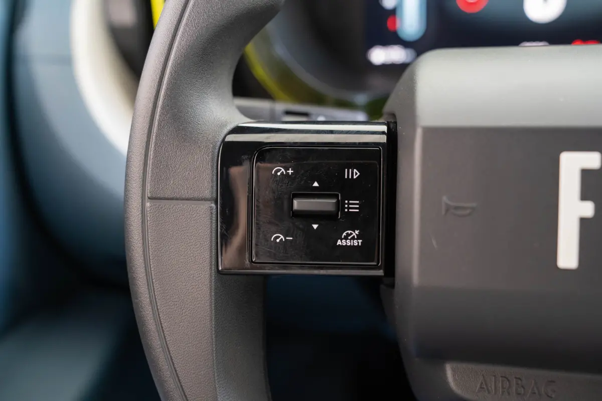 1.2 Hybrid ICON | Tot 8 Jaar Garantie | Apple Carplay & Android Auto | Parkeersensoren | Cruise Controle | Airco | USB |