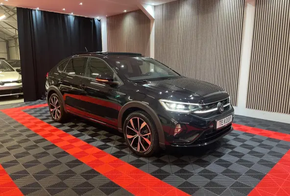 1.5 TSI R-Line R-Line Business+ | Panodak | Camera | IQ Light |