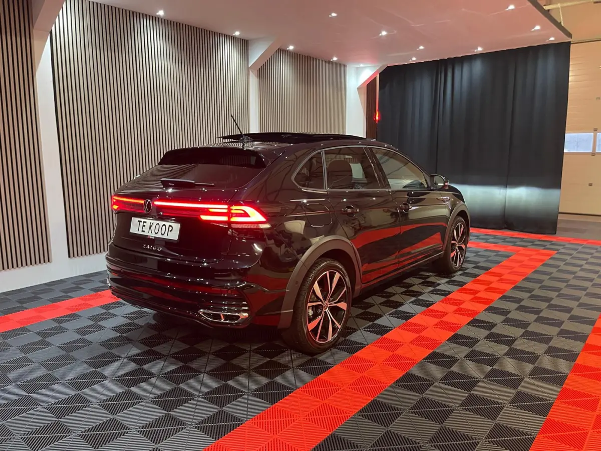 1.5 TSI R-Line R-Line Business+ | Panodak | Camera | IQ Light |
