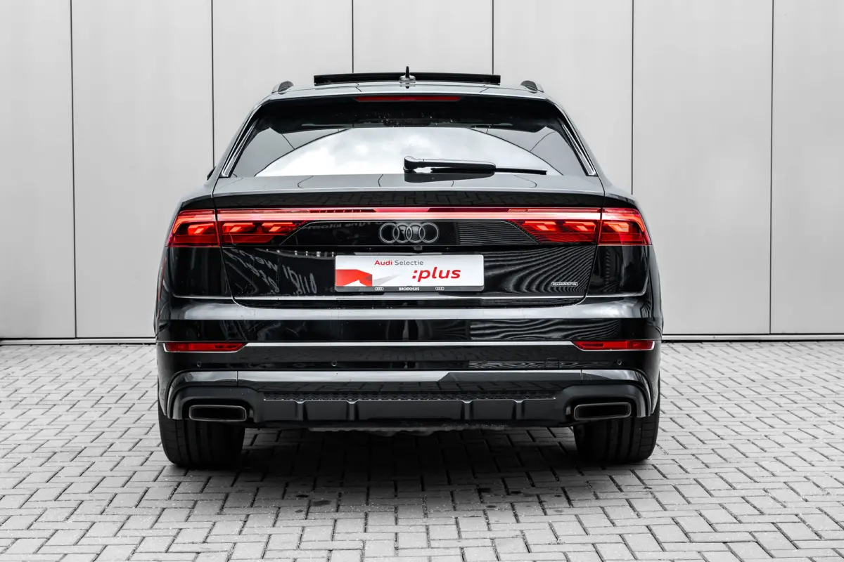55 TFSI e quattro Pro Line S 394 PK | Trekhaak | Vierwielsturing | Panoramadak | B&O | 360 Camera