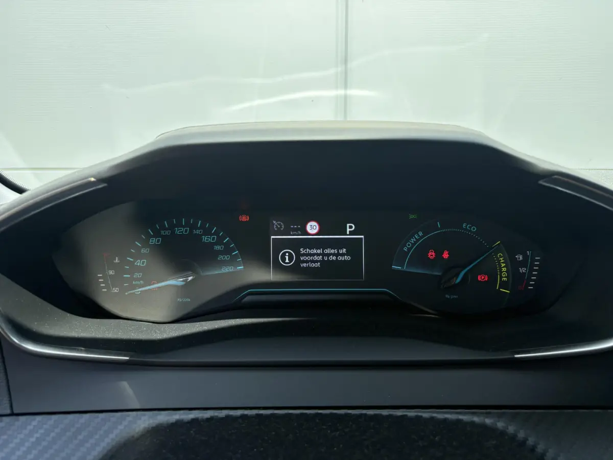 1.2 Hybrid 110 e-DCS6 Business | Cruise Control | Parkeerhulp | Automaat | Apple Carplay/Android Auto