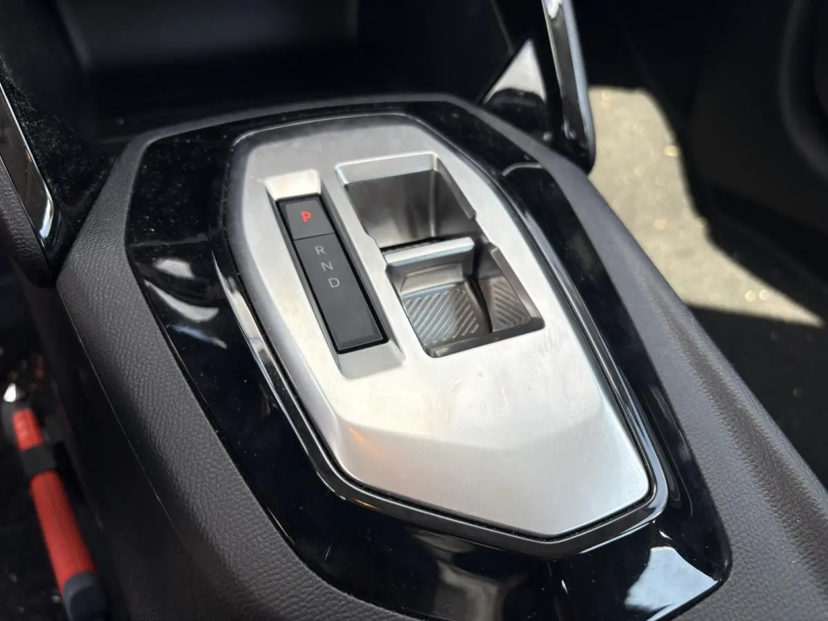 1.2 Hybrid 110 e-DCS6 Business | Cruise Control | Parkeerhulp | Automaat | Apple Carplay/Android Auto