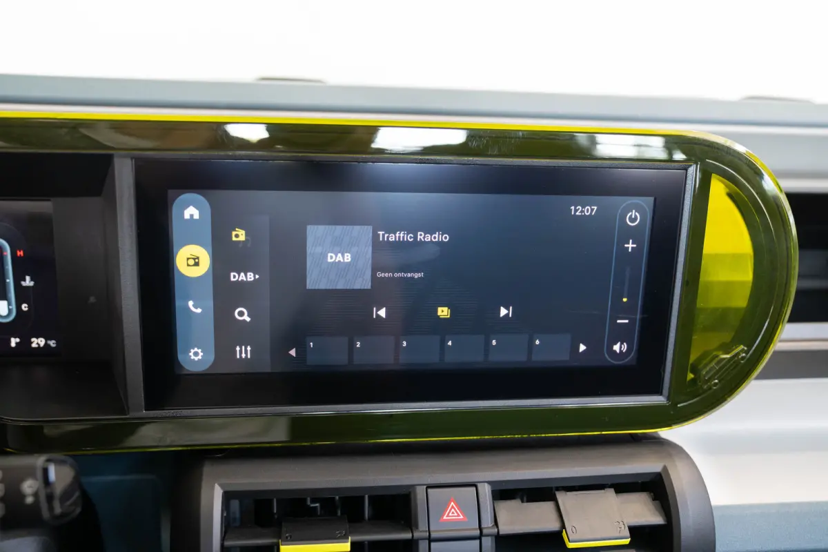 1.2 Hybrid ICON | Tot 8 Jaar Garantie | Apple Carplay & Android Auto | Parkeersensoren | Cruise Controle | Airco | USB |