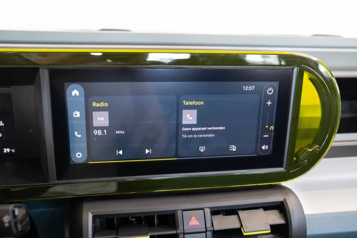 1.2 Hybrid ICON | Tot 8 Jaar Garantie | Apple Carplay & Android Auto | Parkeersensoren | Cruise Controle | Airco | USB |