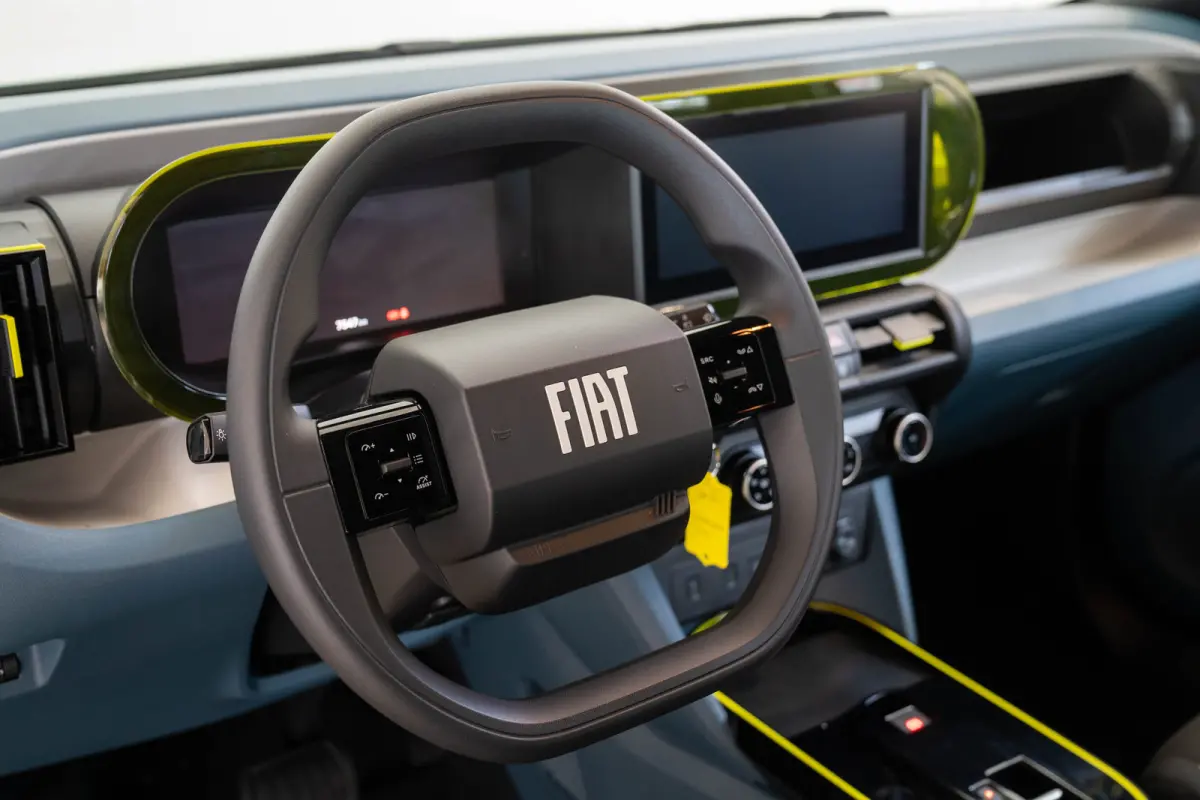 1.2 Hybrid ICON | Tot 8 Jaar Garantie | Apple Carplay & Android Auto | Parkeersensoren | Cruise Controle | Airco | USB |