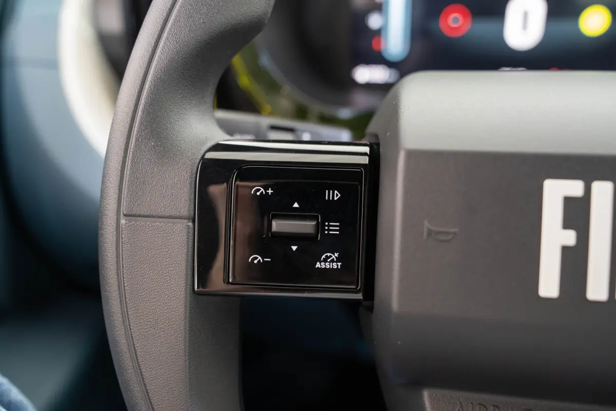 1.2 Hybrid ICON | Tot 8 Jaar Garantie | Apple Carplay & Android Auto | Parkeersensoren | Cruise Controle | Airco | USB |