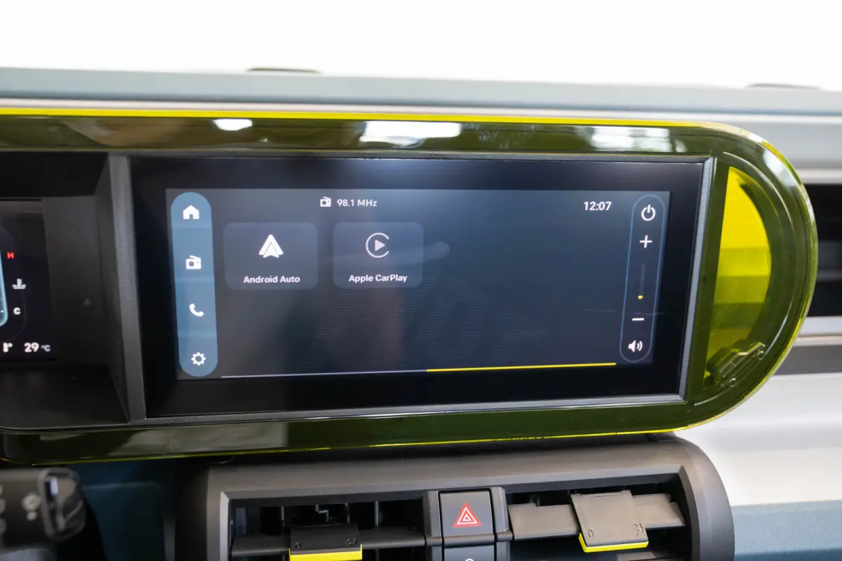 1.2 Hybrid ICON | Tot 8 Jaar Garantie | Apple Carplay & Android Auto | Parkeersensoren | Cruise Controle | Airco | USB |