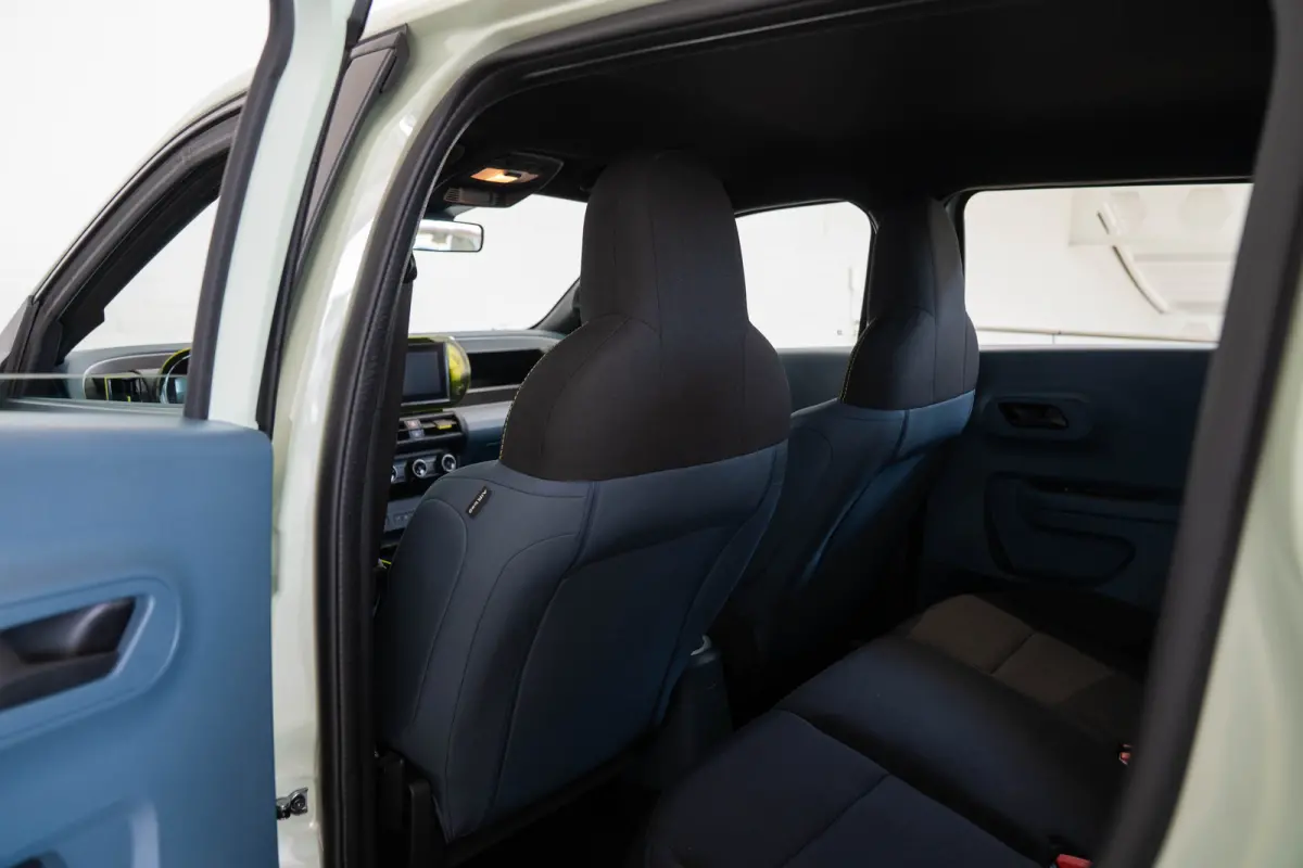 1.2 Hybrid ICON | Tot 8 Jaar Garantie | Apple Carplay & Android Auto | Parkeersensoren | Cruise Controle | Airco | USB |