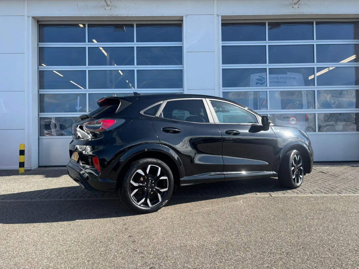 1.0 EcoBoost ST-Line X | Led Koplampen | Cruise Control | Winterpakket Stoel/Stuur/Voorruit verwarming | Navigatie | Sync 4 Systeem