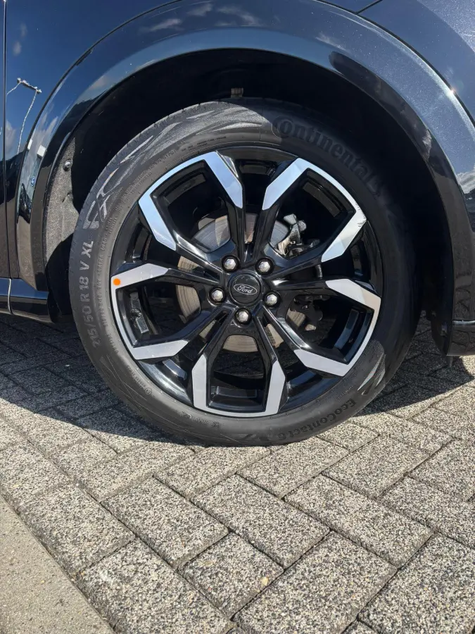 1.0 EcoBoost ST-Line X | Led Koplampen | Cruise Control | Winterpakket Stoel/Stuur/Voorruit verwarming | Navigatie | Sync 4 Systeem
