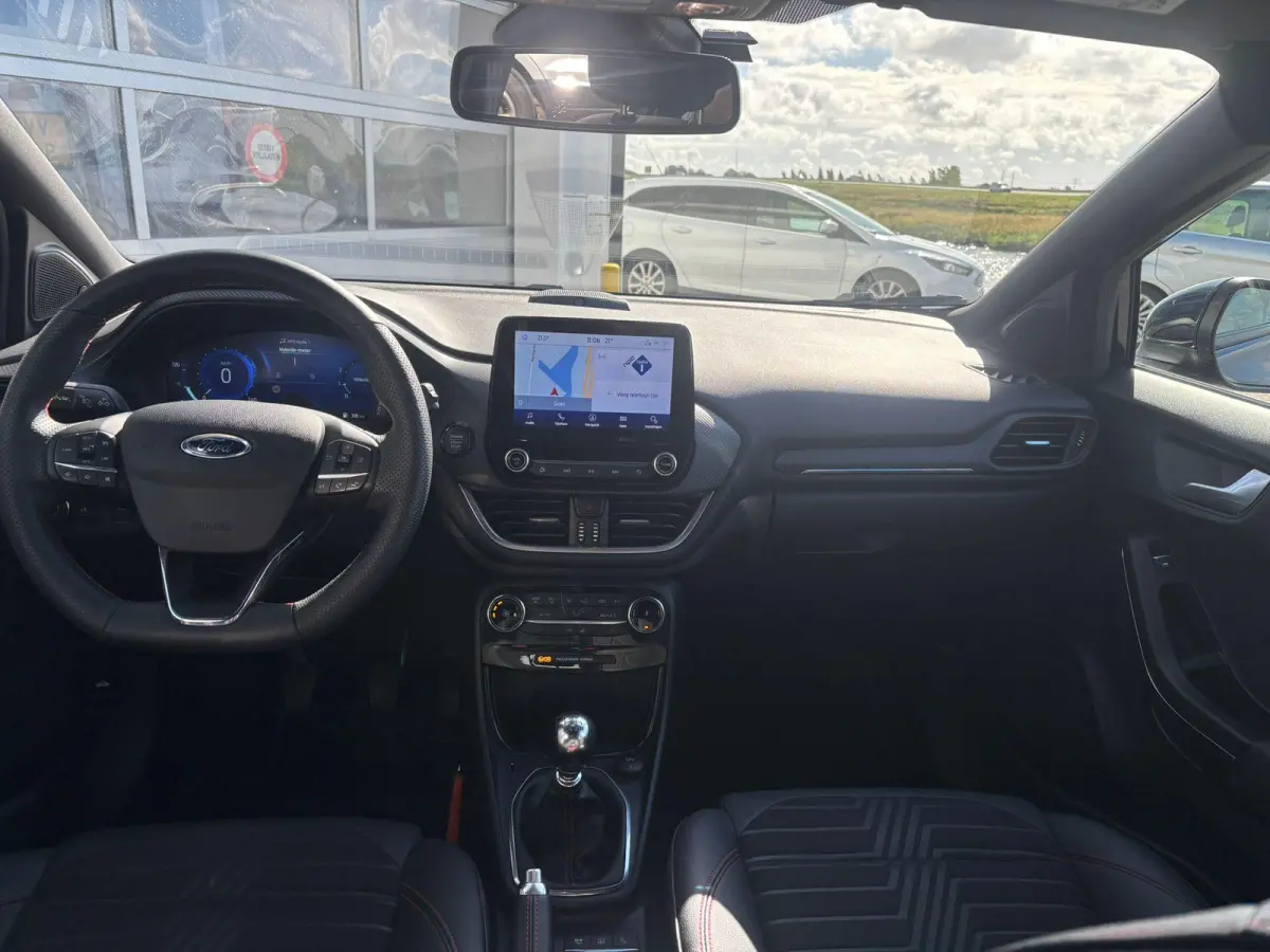 1.0 EcoBoost ST-Line X | Led Koplampen | Cruise Control | Winterpakket Stoel/Stuur/Voorruit verwarming | Navigatie | Sync 4 Systeem