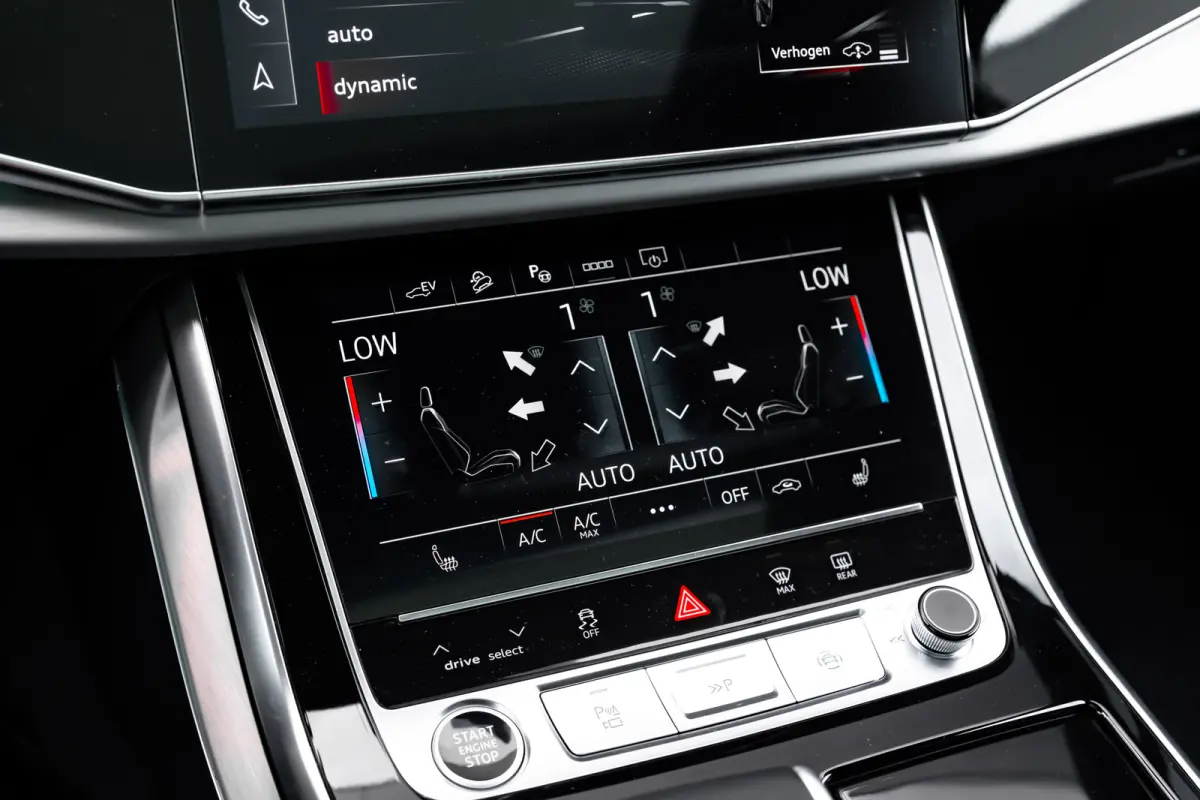 55 TFSI e quattro Pro Line S 394 PK | Trekhaak | Panoramadak | B&O | 360 Camera | Laser Verlichting