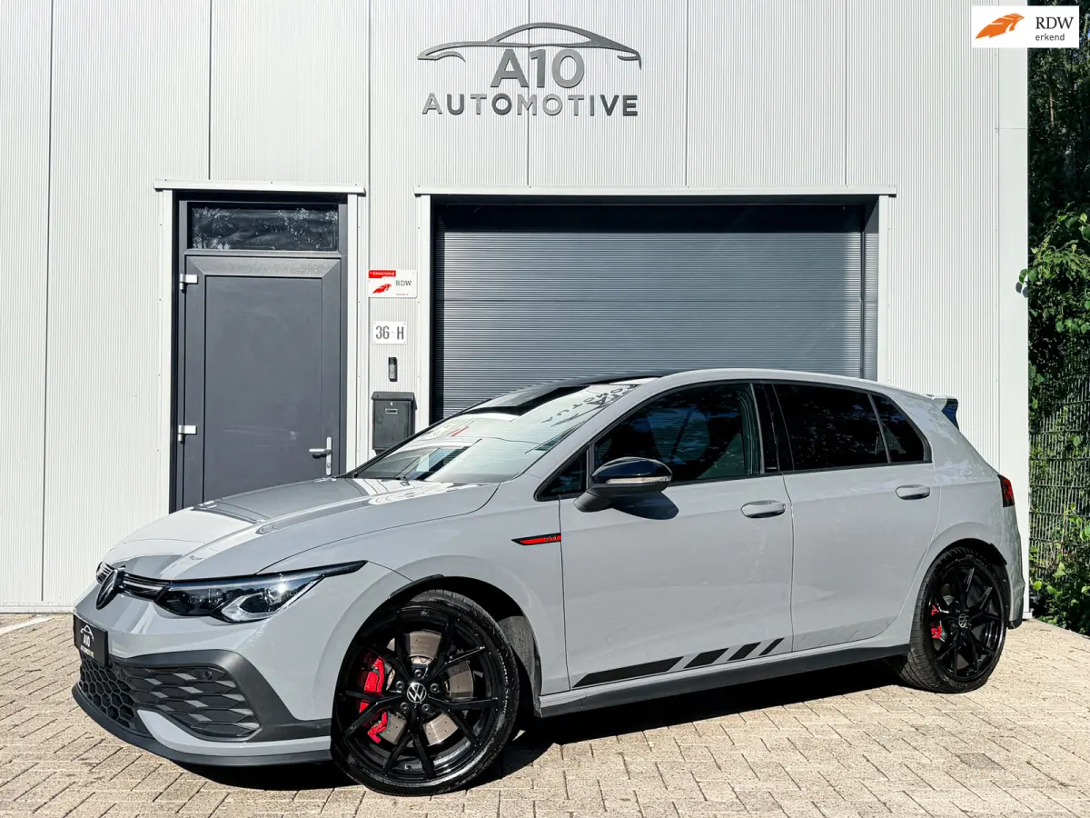 8 GTI Clubsport 300PK | DOWNPIPE | PANO | IQ.LIGHT
