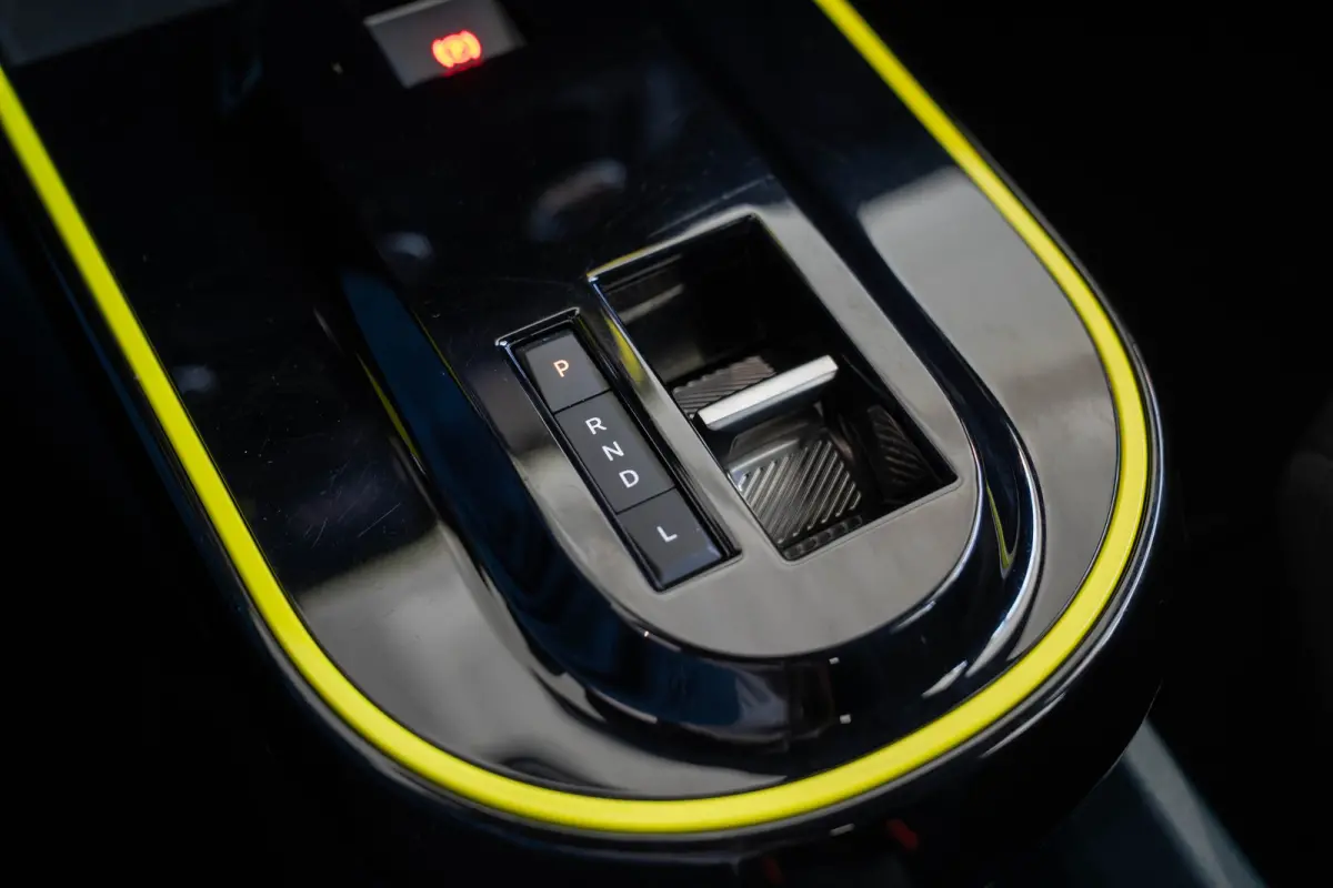 1.2 Hybrid ICON | Tot 8 Jaar Garantie | Apple Carplay & Android Auto | Parkeesensoren | Cruise Controle | Airco | USB |