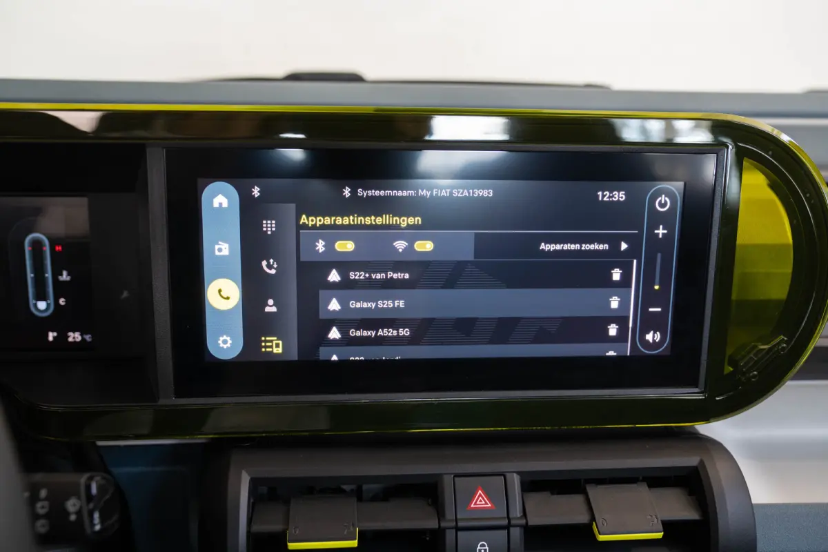 1.2 Hybrid ICON | Tot 8 Jaar Garantie | Apple Carplay & Android Auto | Parkeesensoren | Cruise Controle | Airco | USB |