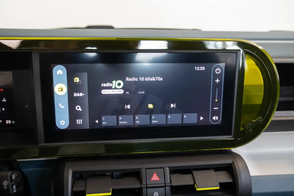 1.2 Hybrid ICON | Tot 8 Jaar Garantie | Apple Carplay & Android Auto | Parkeesensoren | Cruise Controle | Airco | USB |