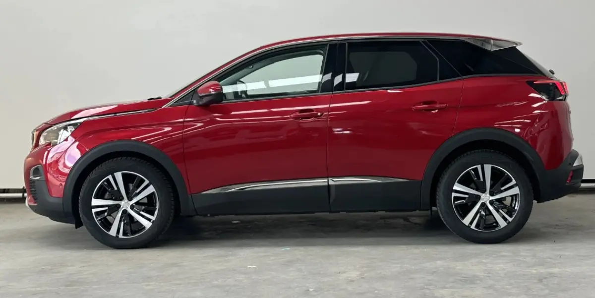 1.2 PureTech Allure | Navigatie | Cruise Control | Elek. Achterklep | Camera | Trekhaak | | Achteruitrijcamera | Apple Carplay/Android Auto|telefoonintegratie premium | Bluetooth telefoonvoo
