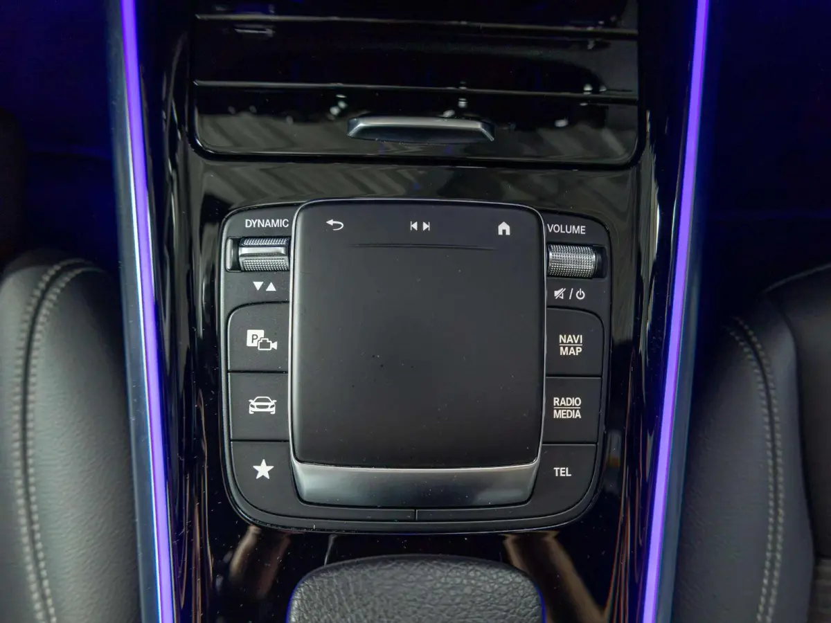 250 Business Solution Luxury 67 kWh