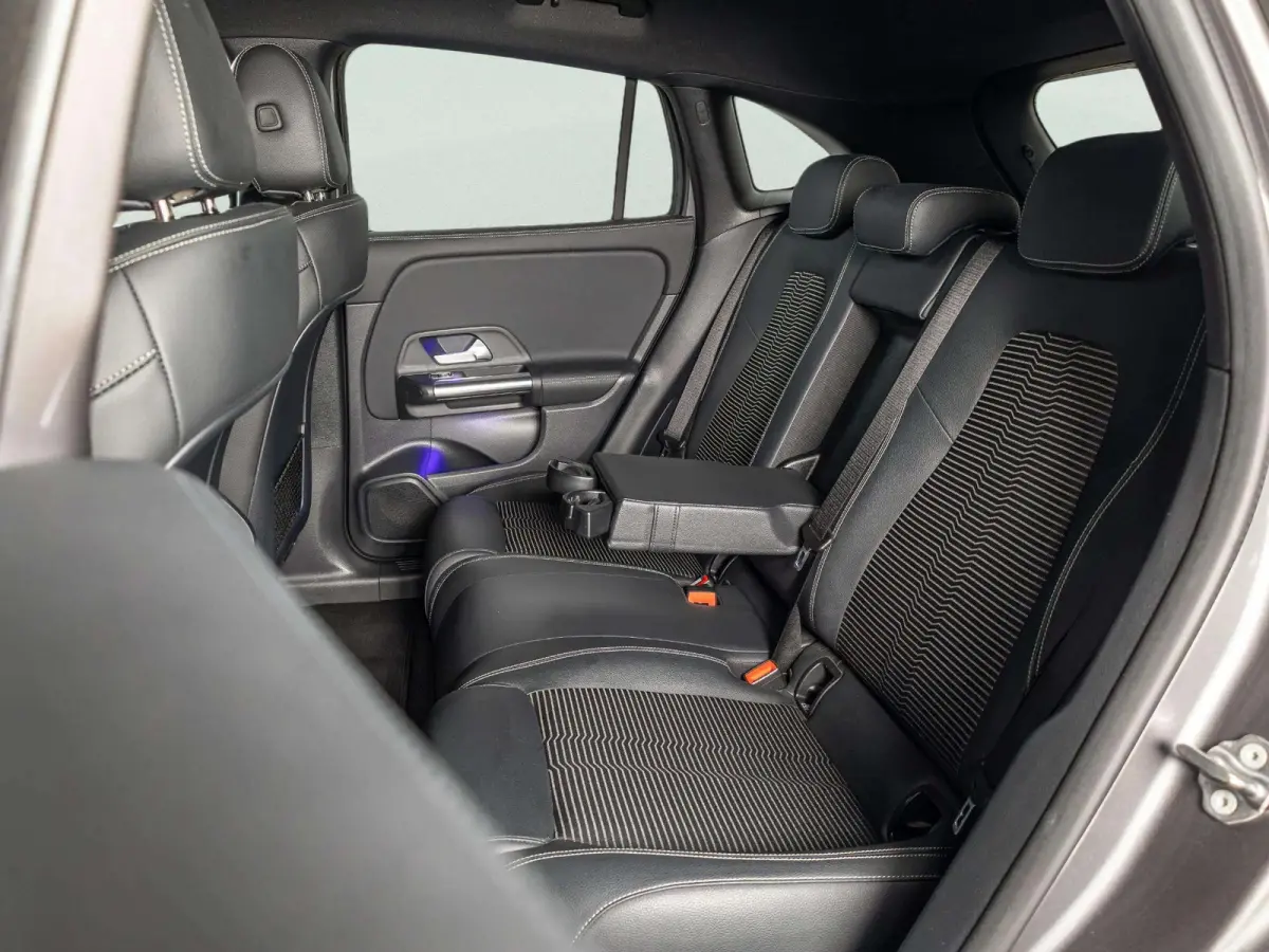 250 Business Solution Luxury 67 kWh