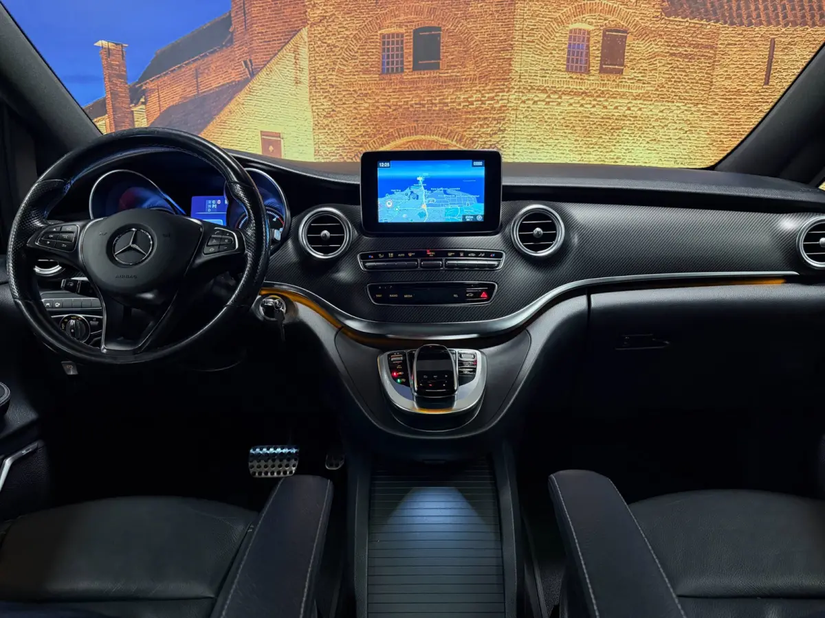 250d Lang AMG DC Aut Leer Panodak Burmester