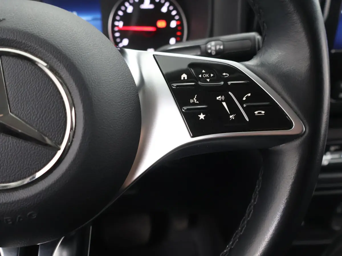 116 CDI | Aut. | Lang L2 | Select | Trekhaak | 270° Deuren | MBUX | Led koplampen | 3-zits | Apple Carplay \ Android Auto | Certified