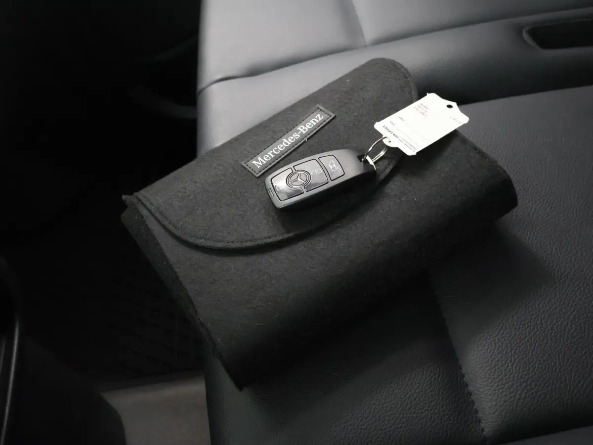 116 CDI | Aut. | Lang L2 | Select | Trekhaak | 270° Deuren | MBUX | Led koplampen | 3-zits | Apple Carplay \ Android Auto | Certified
