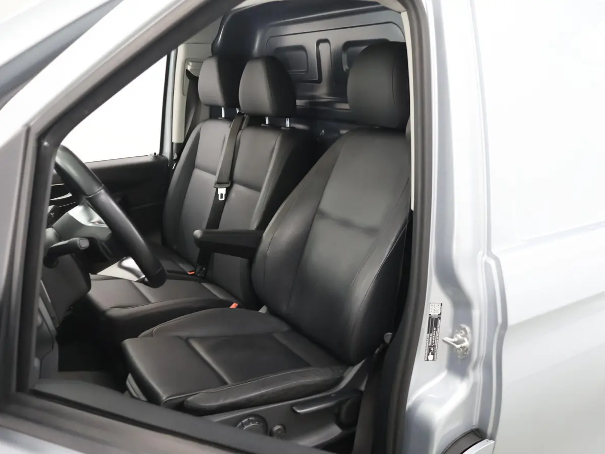 116 CDI | Aut. | Lang L2 | Select | Trekhaak | 270° Deuren | MBUX | Led koplampen | 3-zits | Apple Carplay \ Android Auto | Certified